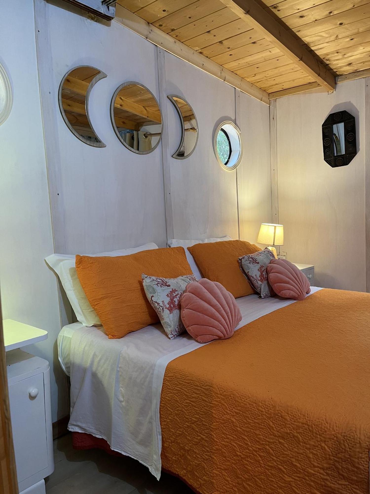 Wild Wild Nest Sperlongaresort Bagian luar foto