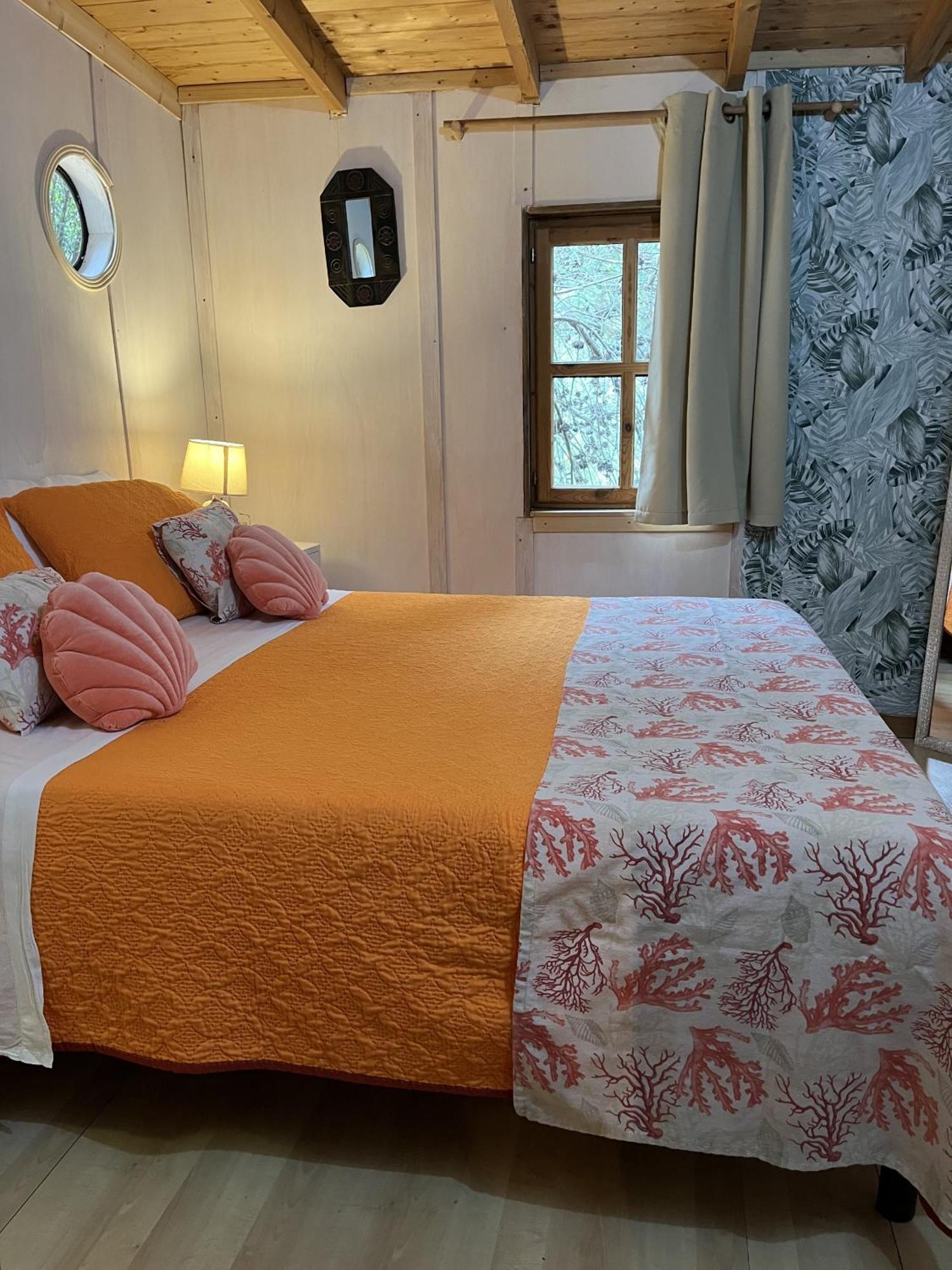 Wild Wild Nest Sperlongaresort Bagian luar foto